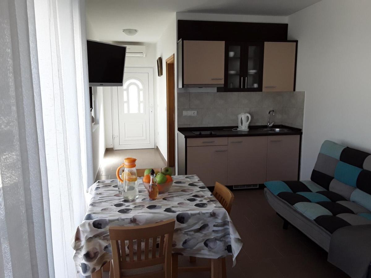 Zaton Apartmani M. Ilesh 外观 照片
